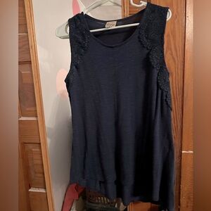 Lg Navy tank top with embroidery around the sleeves